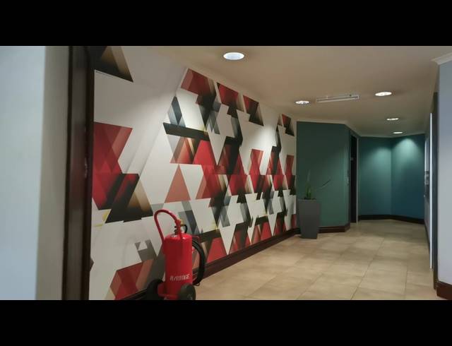 81M² OFFICE TO LET IN MORNINGSIDE